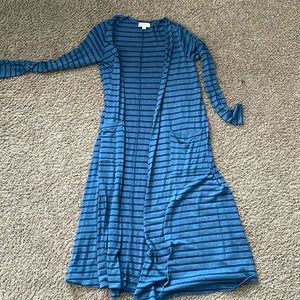 Long sleeve Lularoe coverup